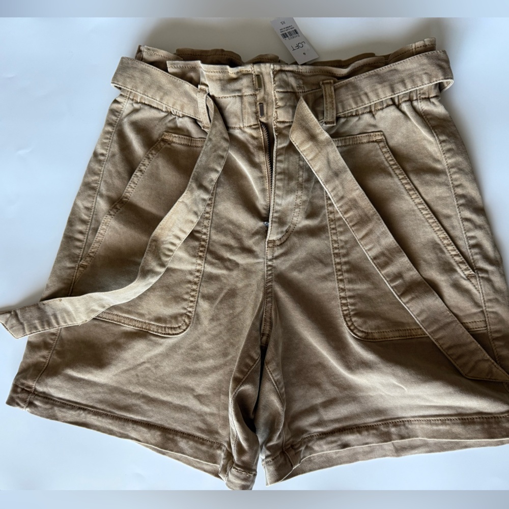 LOFT Khaki Belted paper bag Shorts